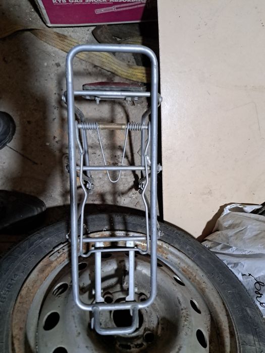 Багажник  на "горный" велосипед