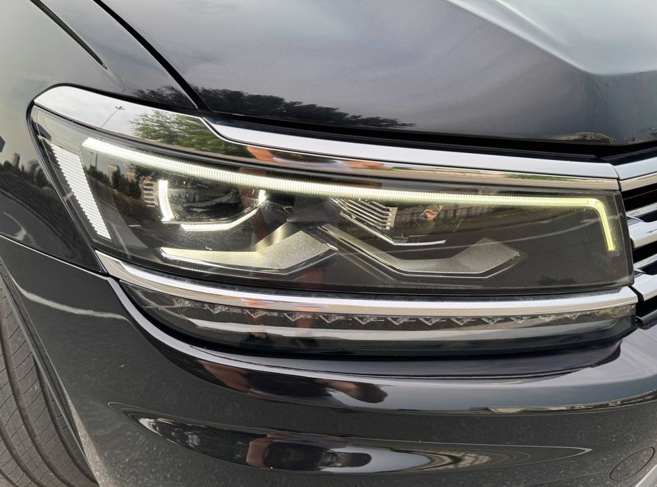 Volkswagen Tiguan 2018 2.0 чудовий стан