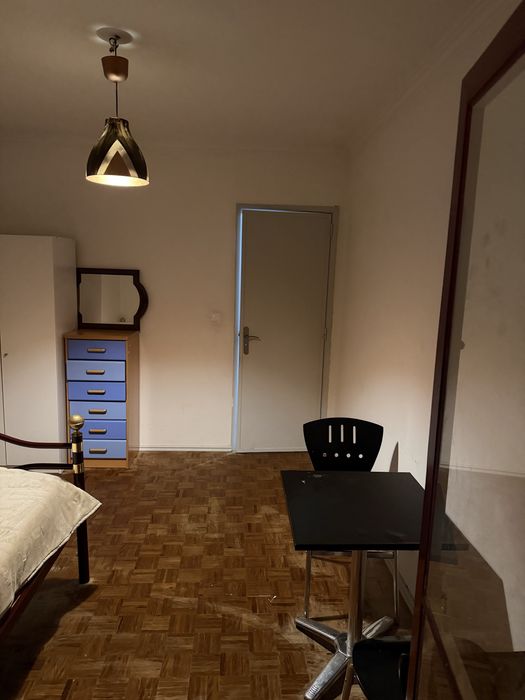 Quarto disponivel com entrada imediata sem calção