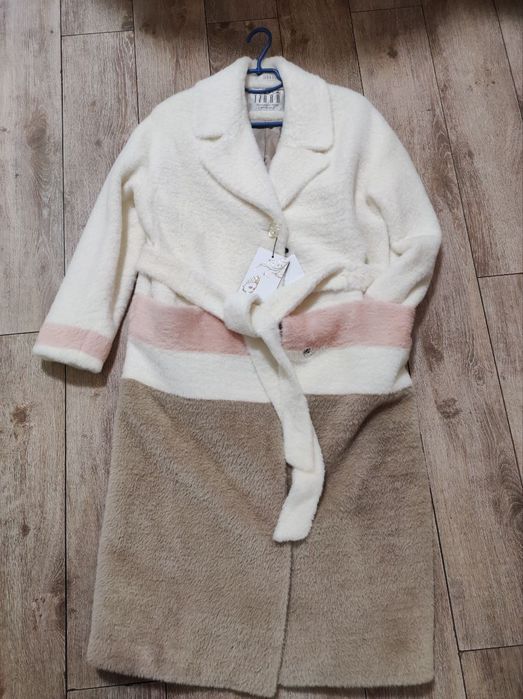 Пальто з альпакі