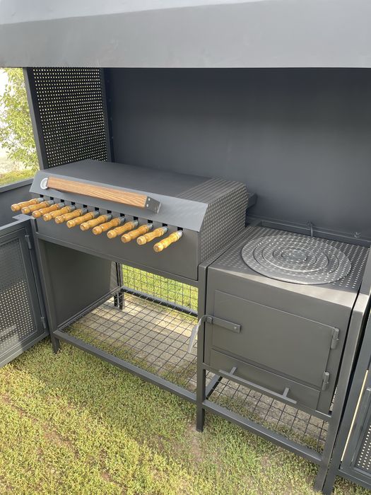 Мангальний комплекс з пічкою та тумбою