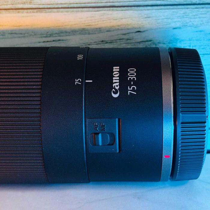 Canon RF 75-300mm f/4-5.6 – Teleobjetiva Como Nova (Garantia)