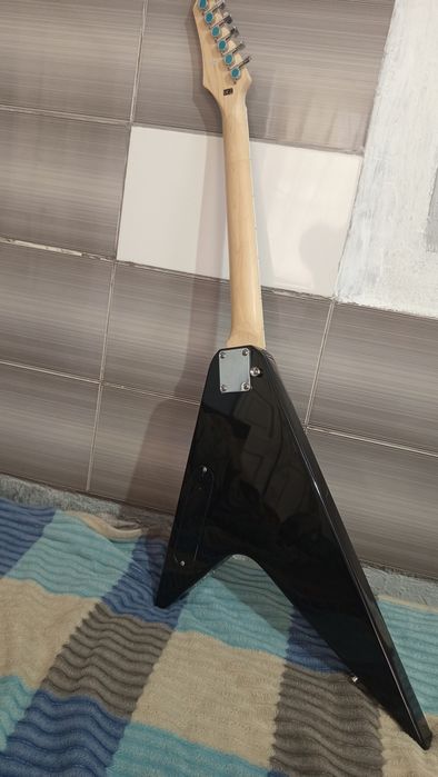 електрогітара Harley Benton RX-10 BK Rock Series.