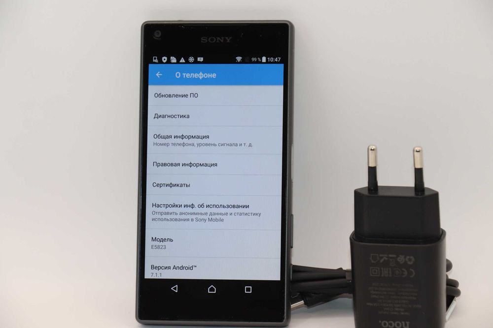 Sony Xperia Z5 compact 32GB E5823 Graphite Black,  стан Нового!