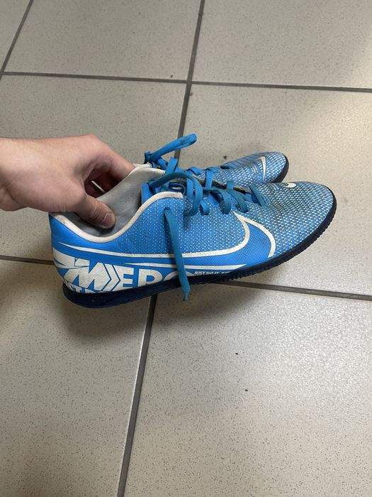 Бутсів  копи футзалки бампи сороконіжки nike adidas puma