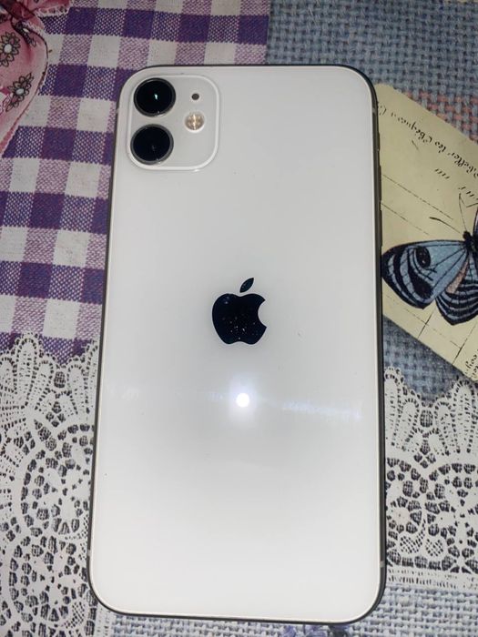 Продам  Айфон 11 на 128 гб