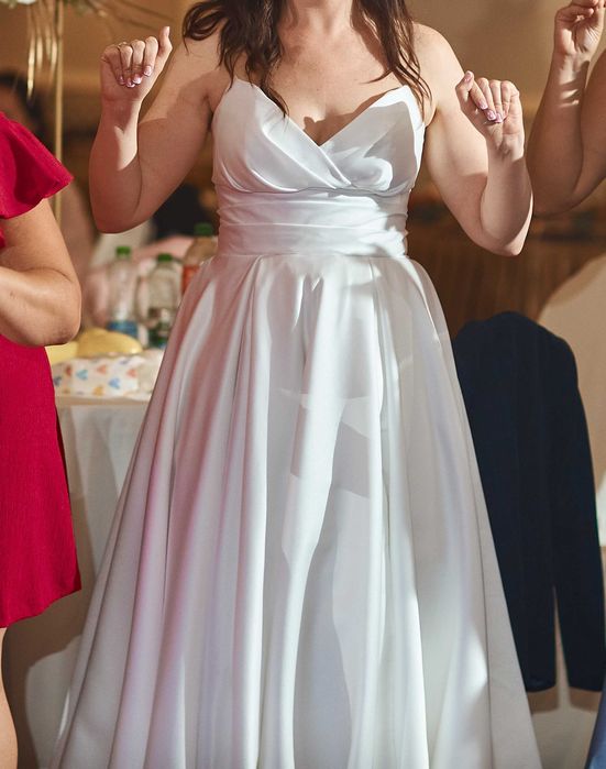 Suknia ślubna gładka, mikado, litera A