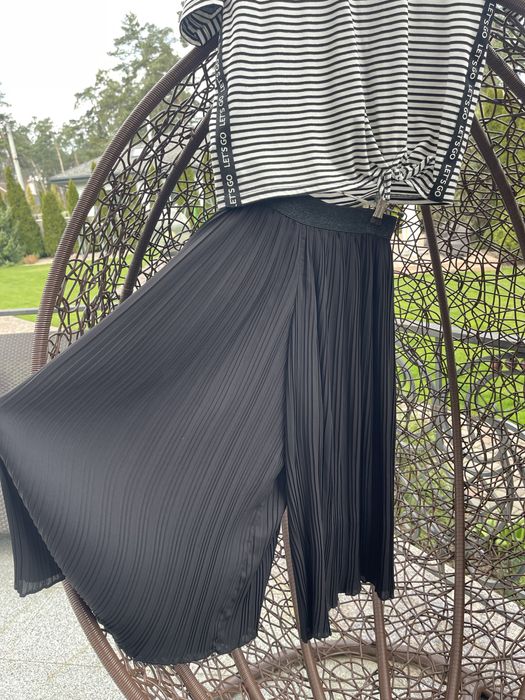 Костюм на дівчинку 11-12 років літній