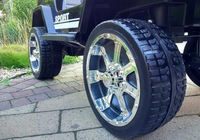 Auto na akumulator DUŻY JEEP DLA DZIECI 4x4 S2388 czarny