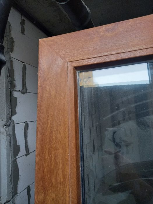 Пластиковые двери