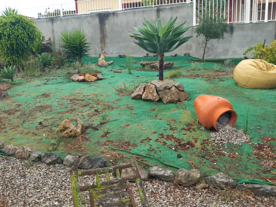 Terreno urbano 858m2 , Lourinhã/São Bartolomeu Galegos