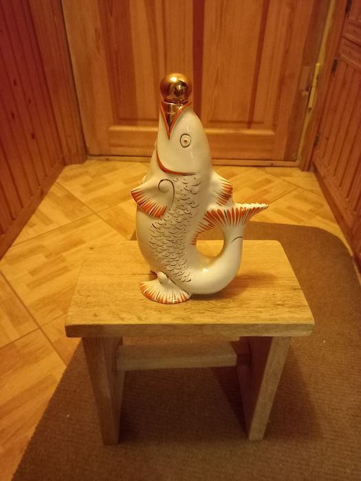 Karafka ryba z PRL