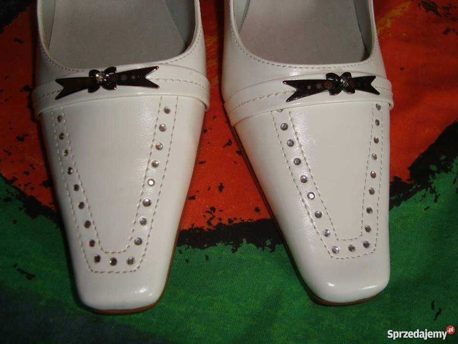 Buty damskie różne trzy pary