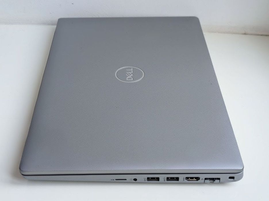 Тонкий ноутбук Dell Latitude 5520 Intel Core i7-1185 nVidia 4-32/128-1