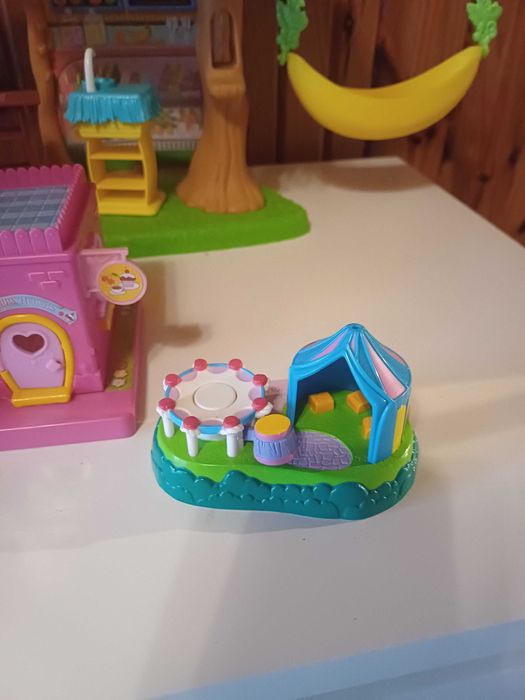 Kawiarenka Enchantimsls i gratisy domki