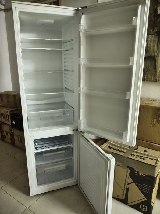 Frigorífico combinado Kunft