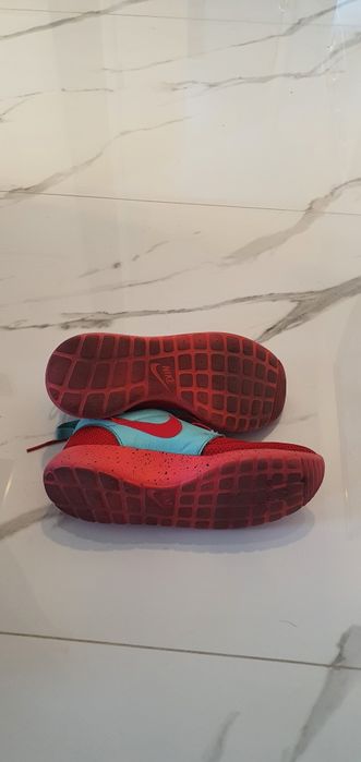 Buty sportowe damskie Nike 37.5