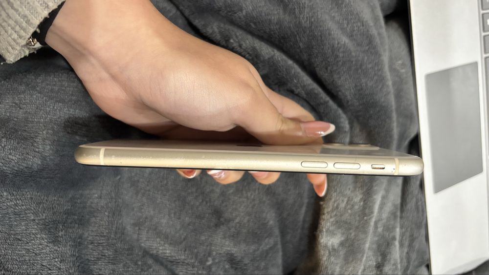 Iphone 11 Branco 128 GB