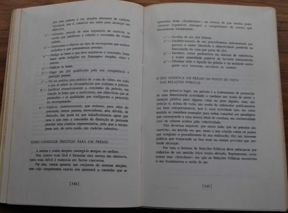 Manual Prático de Relações Públicas de Fernando Lozano
