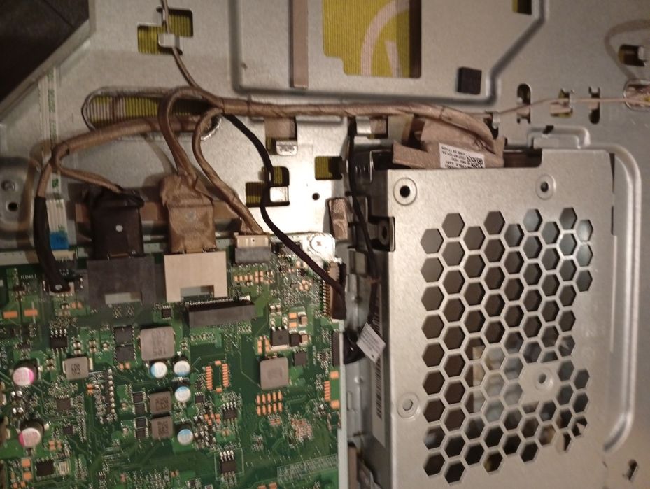 Peças de HP Pavilion All In One 24-r030ns