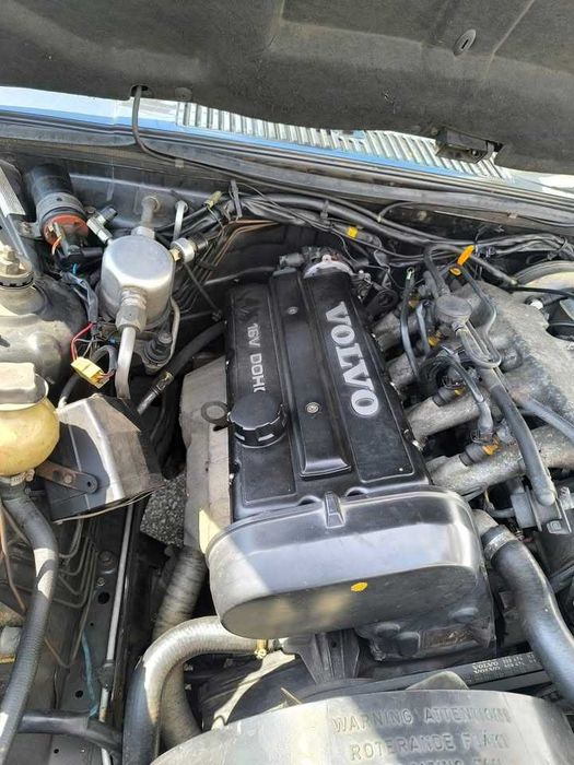 Volvo 740 — fotografia 11