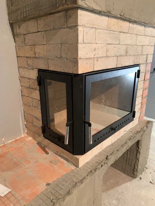 Дверця кутова для каміна зі склом, дверка угловая в камин, каминная