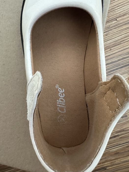 Туфлі Cleebe 26 розміру