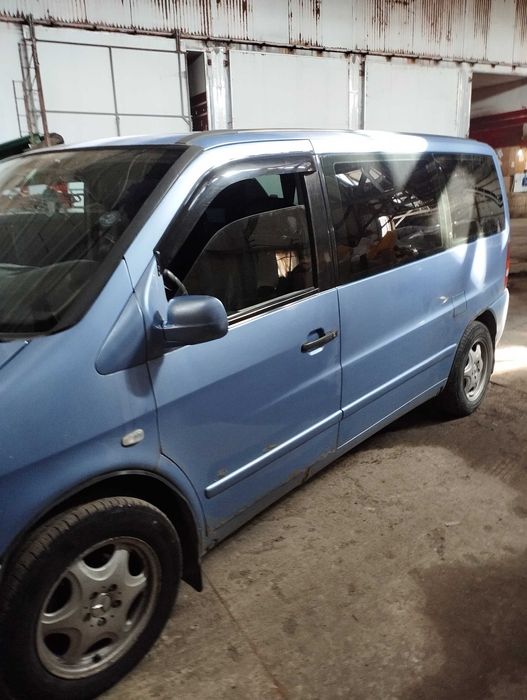 Мерседес-Бенц Вито