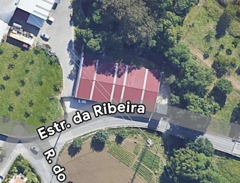 Armazém com 800m2 - Excelente Localização