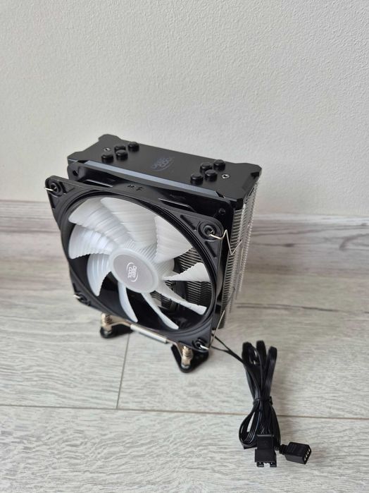 добротна башта кулер DeepCool GammaXX GTE V2 (RGB) для Intel