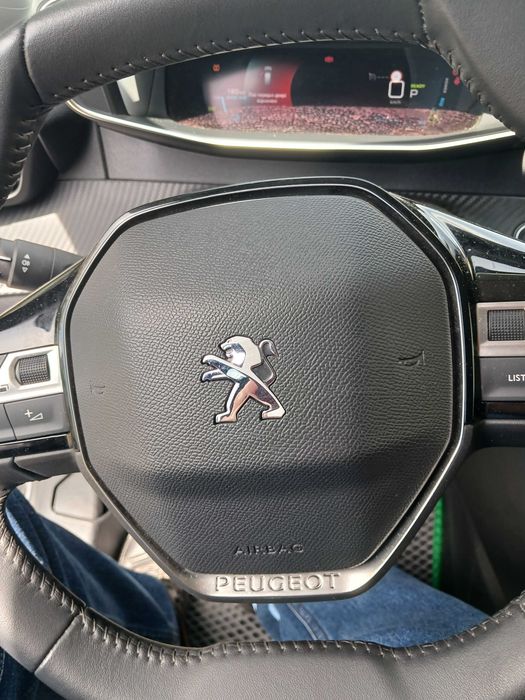Автомобіль пежо е208 2023 рік
