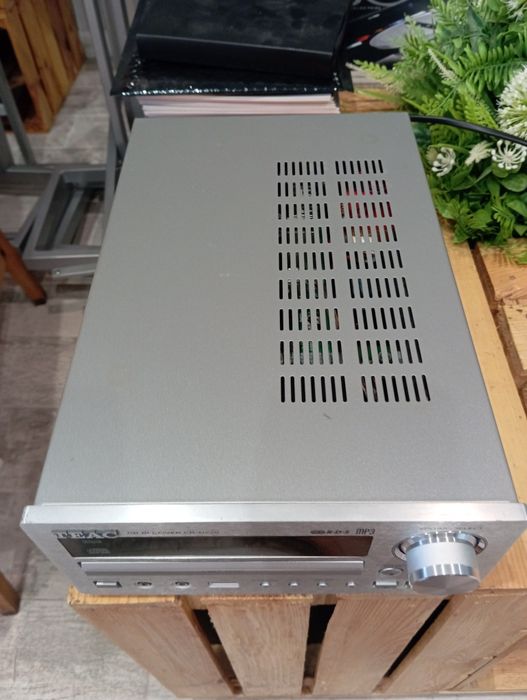 Odtwarzacz CD TEAC CR-H225 + pilot