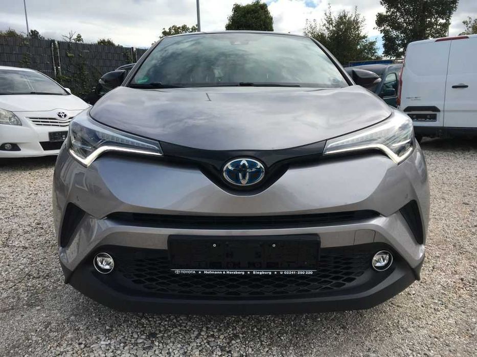 Бампер TOYOTA CH-R X10 запчастини розборка шрот Тойота цн-р х10