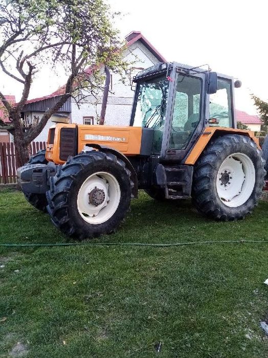 Traktor  Renault  106-54