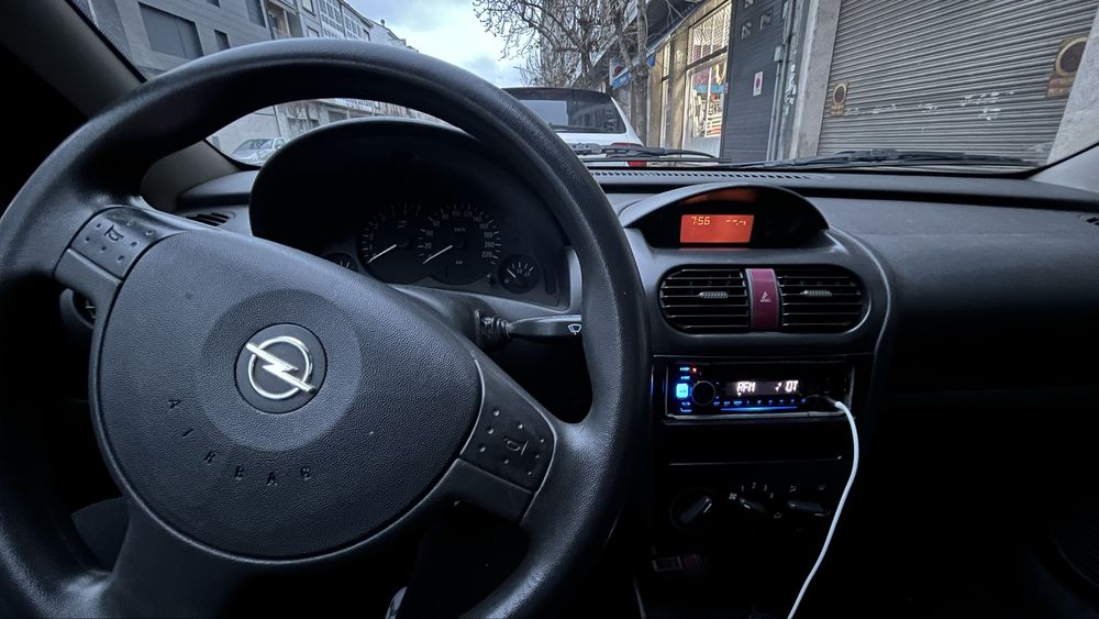 Opel corsa 1.2 3 portas
