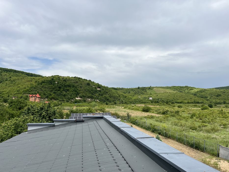 Здам готель 660 м2 Закарпаття Бене траса М23 фасад