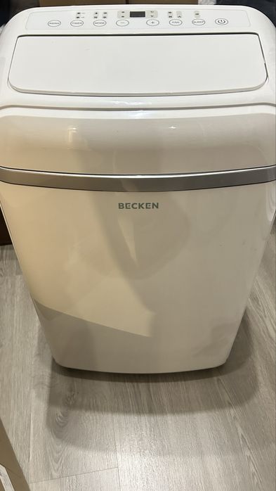 Ar Condicionado Portátil BECKEN BAC4255 (23 m² - 12000 BTU - Branco)