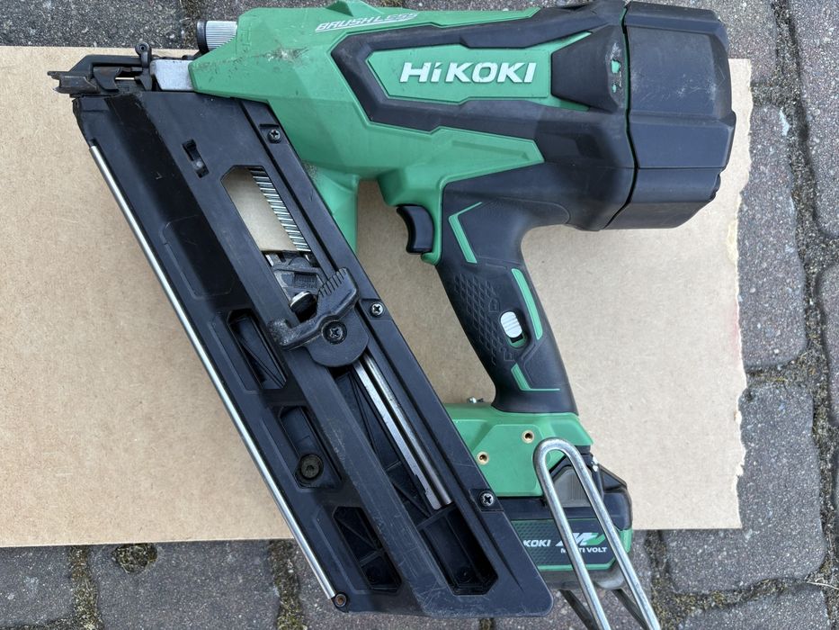 Gwoździarka Hikoki NR 1890 DBCL