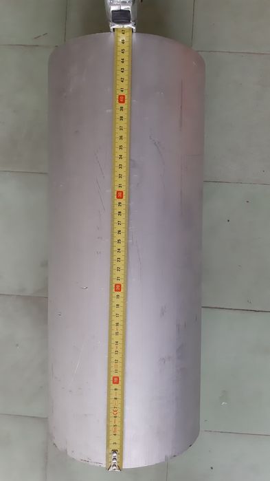 Tubo em alumínio com Ø 25cm