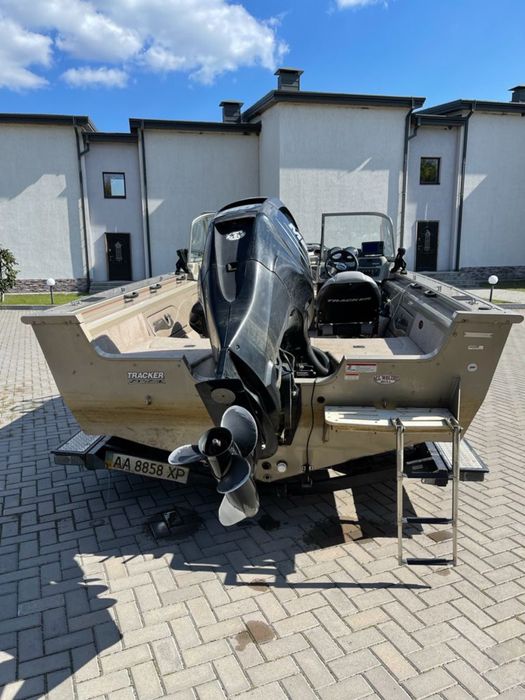 Човен Tracker Targa V185 2008
