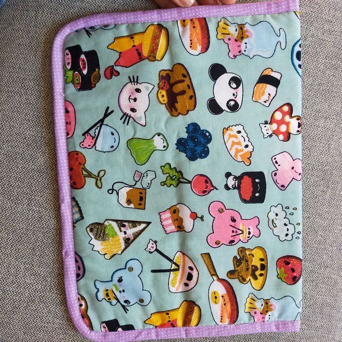 Capa para Tablet em tecido kawaii