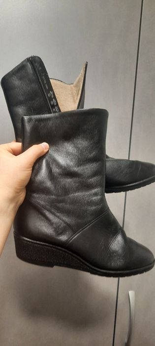 Взуття шкіра 37 р 24 см