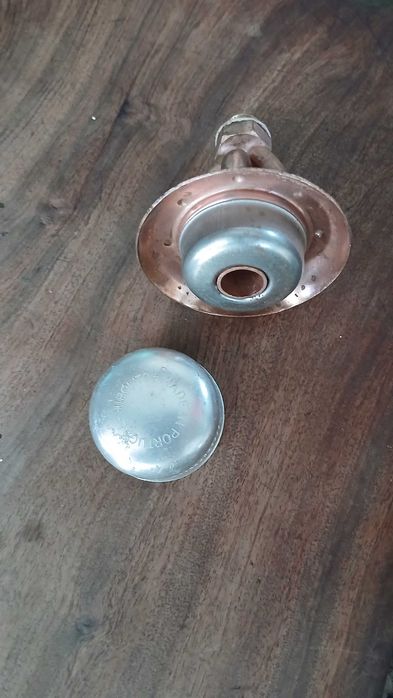 Queimador / peça original Hipólito- para fogão a petróleo ( NOVO / ANTIGO STOCK)