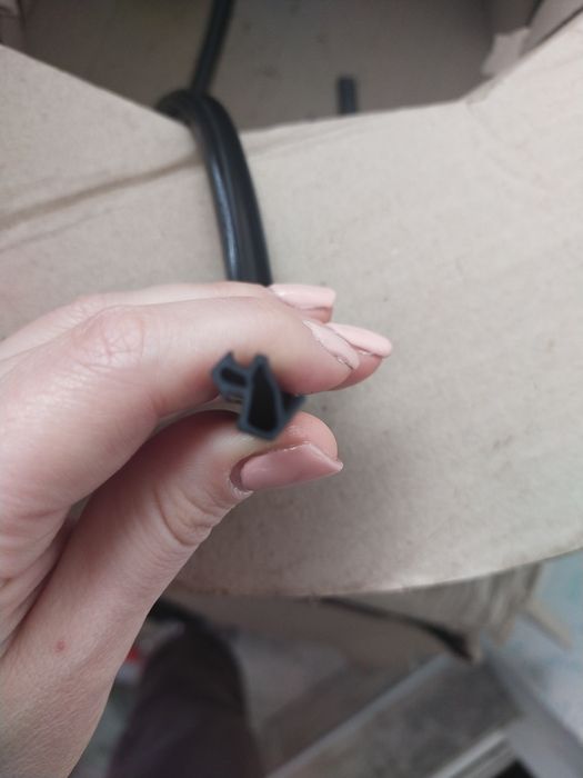 Уплотнитель Tr-227 для металопластиковых окон