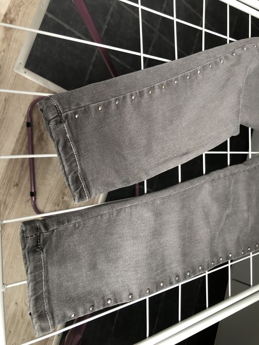 Spodnie jeansowe bershka rozmiar 38