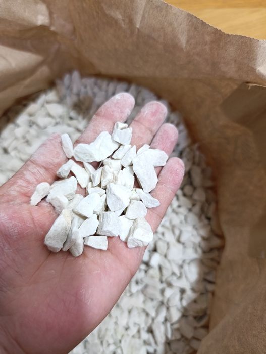 Grys ozdobny biały mały 1-3 cm kremowy w sumie 40-70 kg