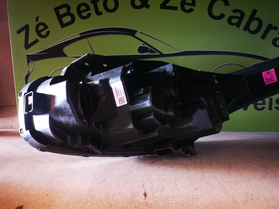 KIA XCEED / CEED (CD) - FAROL DIREITO - FF485
