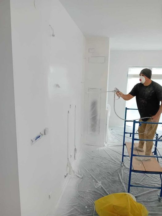 Szybkie i dokładne malowanie ścian – Warszawa