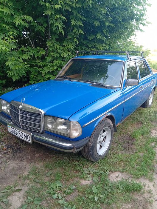 Продам Mersedes-Benz 123  2,4D