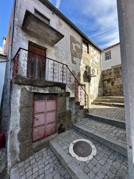 Moradia no coração da Serra da Estrela, Famalicão da serra